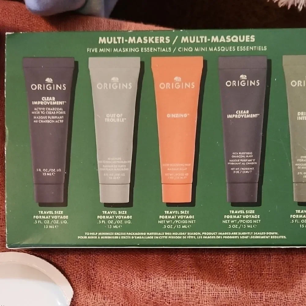 Rag Wear Bag With Origins Multi-Masker Set with Spa Day Extras